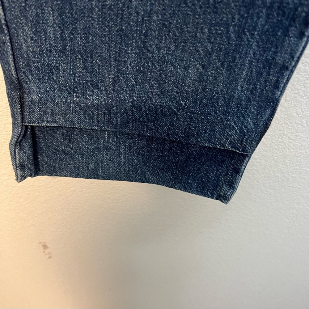 J Brand Wynne High Rise Crop Straight NWT - Picture 2 of 9